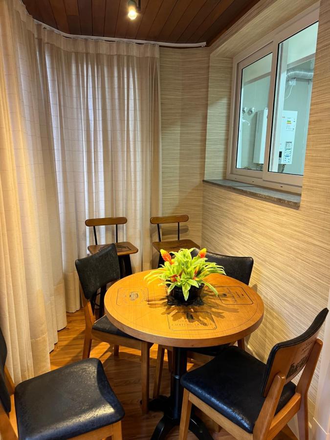Apartamento Novinho Na Borges De Medeiros- Centro Gramado Exterior foto