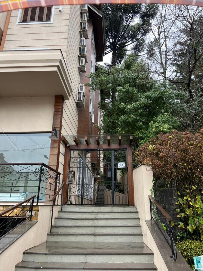 Apartamento Novinho Na Borges De Medeiros- Centro Gramado Exterior foto